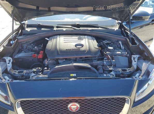 SADCJ2FN8JA294434 2018 JAGUAR F-PACE Black Vista del compartimento del motor