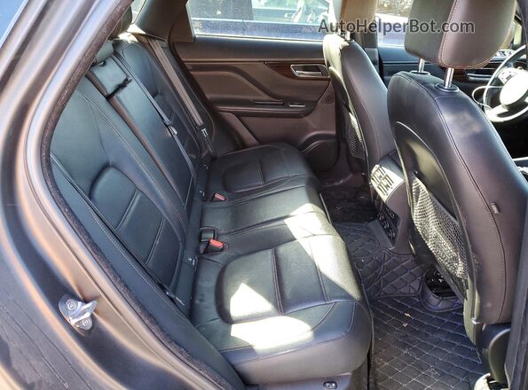 SADCK2BN8HA492525 2017 JAGUAR F-PACE Черный Вид задней части салона
