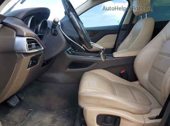 SADCK2BV2HA894931 2017 JAGUAR F-PACE Black Սալոնի դիմացի տեսք