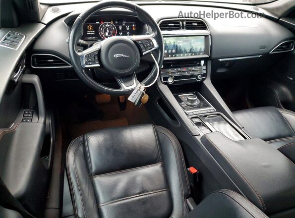SADCK2FX0LA641577 2020 JAGUAR F-PACE Black Dashboard view