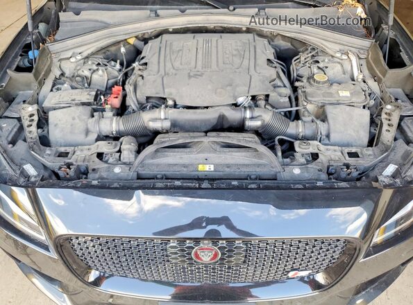 SADCM2FV4KA356727 2019 JAGUAR F-PACE Black Engine compartment view
