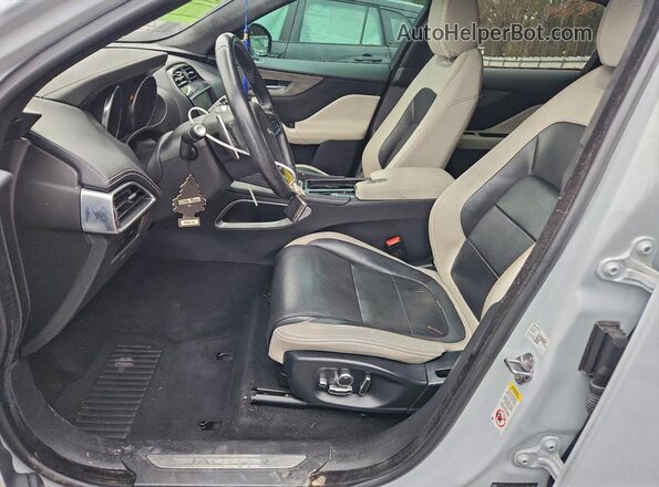 SADCM2FV9KA395782 2019 JAGUAR F-PACE Gray Widok wnętrza z przodu
