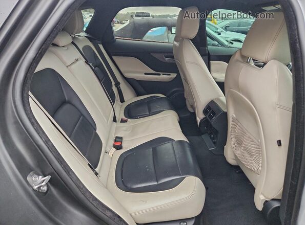 SADCM2FV9KA395782 2019 JAGUAR F-PACE Gray Widok tylnych siedzeń