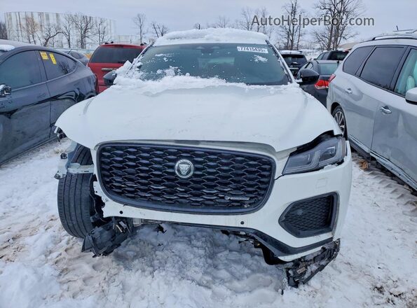 SADCT2EX2RA728758 2024 JAGUAR F-PACE White Front view