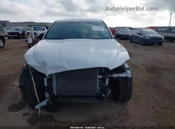 SADCT2EX4SA752792 2025 JAGUAR F-PACE White Rear interior view