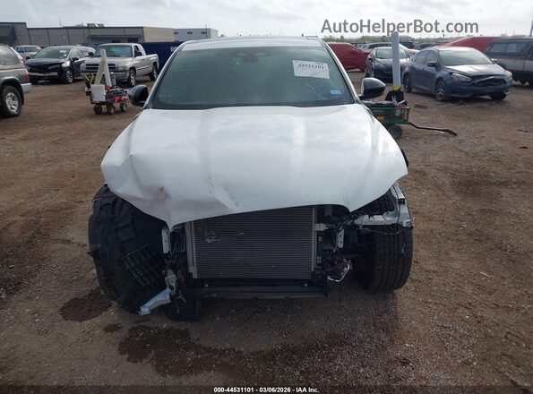 SADCT2EX4SA752792 2025 JAGUAR F-PACE White Front view