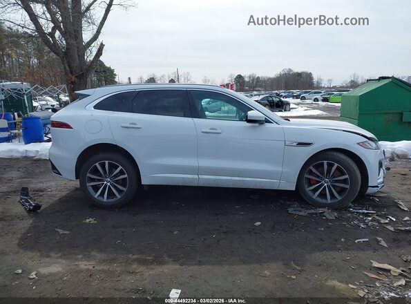 SADCT2FU2RA726528 2024 JAGUAR F-PACE White Vista interior trasera