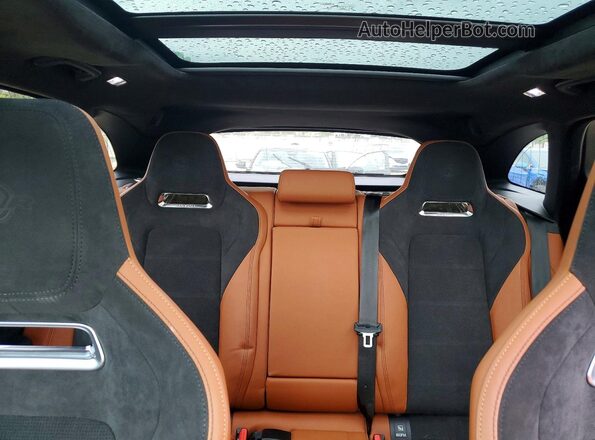 SADCZ2EE0NA689630 2022 JAGUAR F-PACE Черный Вид задних сидений