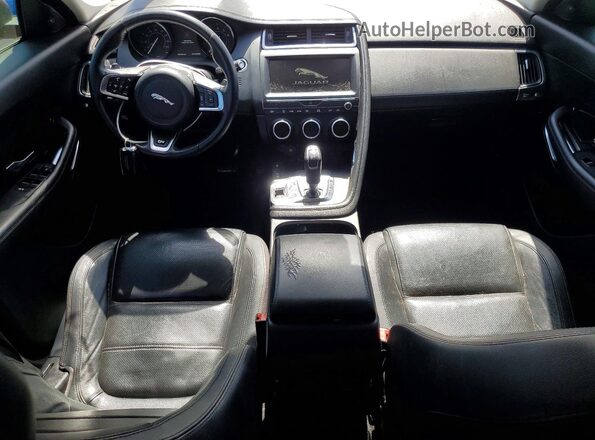 SADFJ2FX6K1Z66894 2019 JAGUAR E-PACE Red Widok deski rozdzielczej