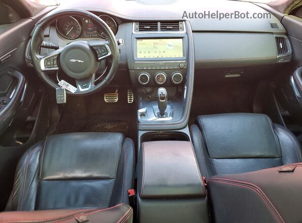 SADFL2FX4J1Z16052 2018 JAGUAR E-PACE Красный Вид панели приборов