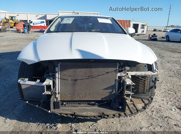 SAJAD4FX1JCP20395 2018 JAGUAR XF White Widok z przodu