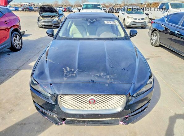 SAJAD4FX4JCP41497 2018 JAGUAR XF Черный Вид спереди