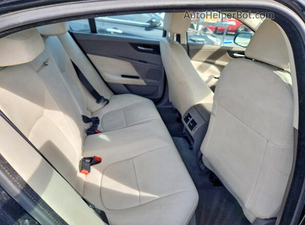 SAJAD4FX4JCP41497 2018 JAGUAR XF Черный Вид задних сидений