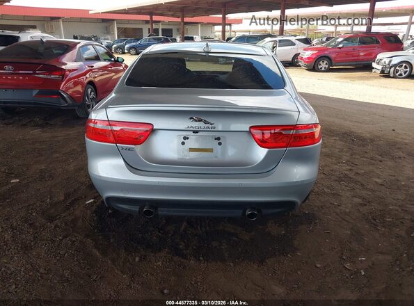 SAJAF4BV5HA962675 2017 JAGUAR XF Серый 