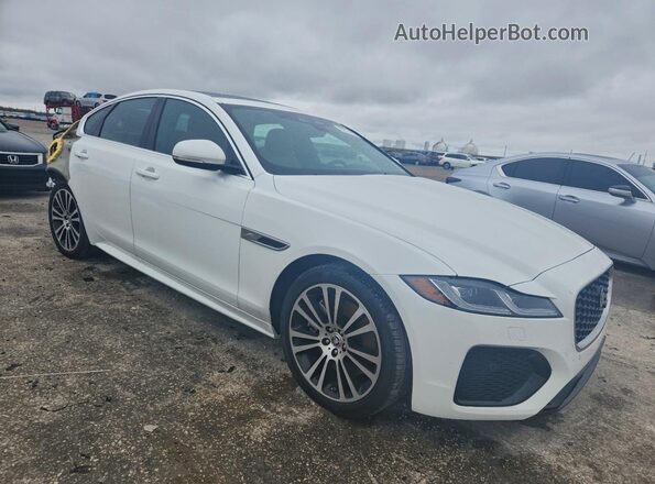 SAJB64FX4RCY96044 2024 JAGUAR XF White Front right