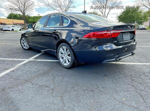 SAJBD4BV9GCY06832 2016 JAGUAR XF Черный Задняя правая четверть