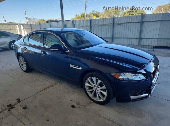 SAJBD4FX7JCY69933 2018 JAGUAR XF Blue Передня права чверть