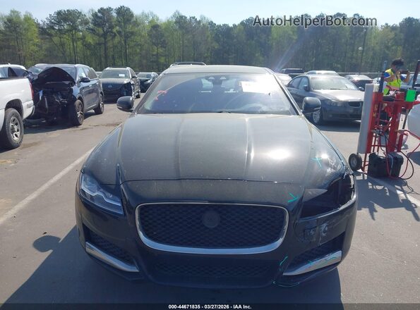 SAJBE4BN4HCY44547 2017 JAGUAR XF Black Вид задньої частини салону