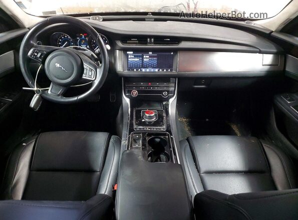 SAJBJ4FX4KCY79488 2019 JAGUAR XF Белый Вид панели приборов