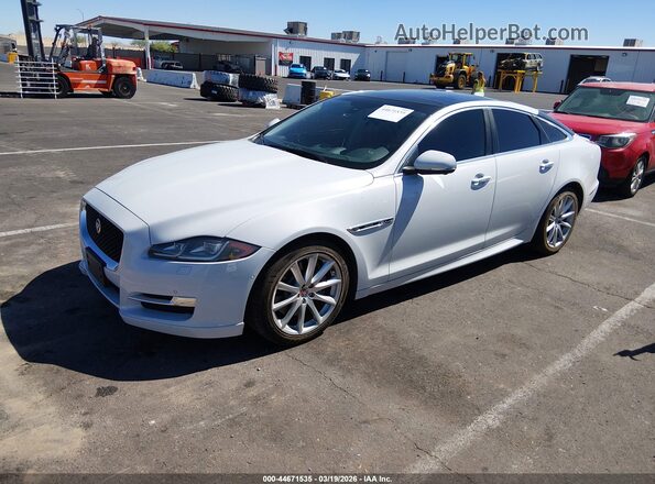SAJWA1C78G8W03023 2016 JAGUAR XJ White Przód lewy