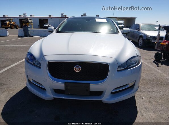 SAJWA1C78G8W03023 2016 JAGUAR XJ White Widok zestawu wskaźników