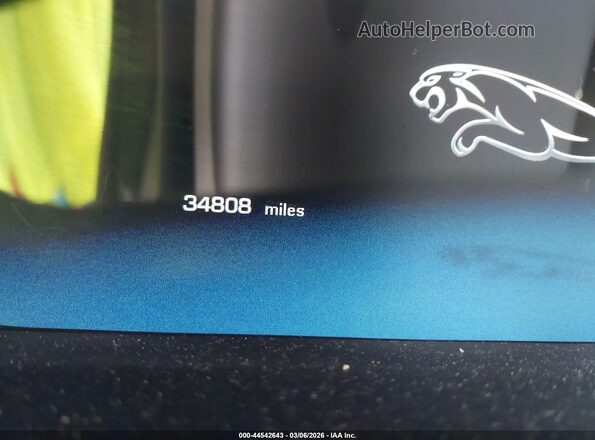 SAJWA1CE8GMW00581 2016 JAGUAR XJ Beige Widok tylnych siedzeń