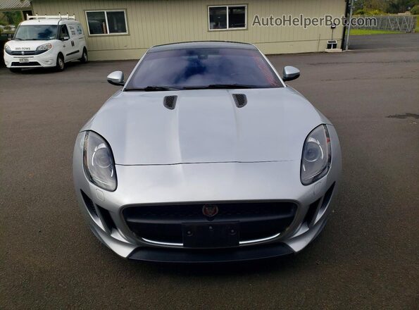 SAJWA6AT3H8K38197 2017 JAGUAR F-TYPE Серебряный Вид спереди