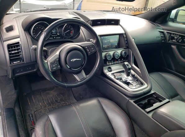 SAJWA6AT3H8K38197 2017 JAGUAR F-TYPE Серебряный Вид панели приборов