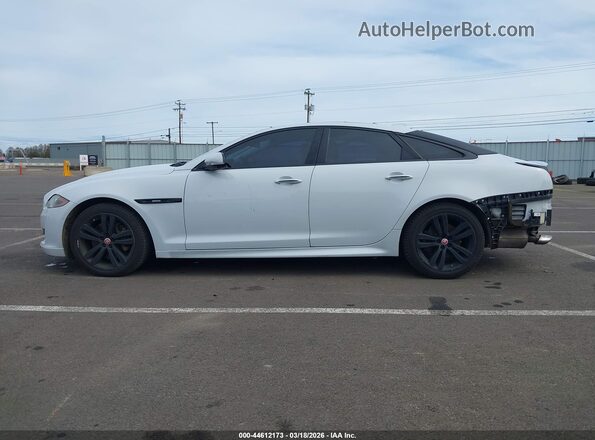 SAJWJ1CD1H8W07406 2017 JAGUAR XJ White 