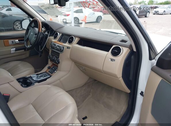 SALAG2V63GA823267 2016 LAND ROVER LR4 White Вид салону спереду