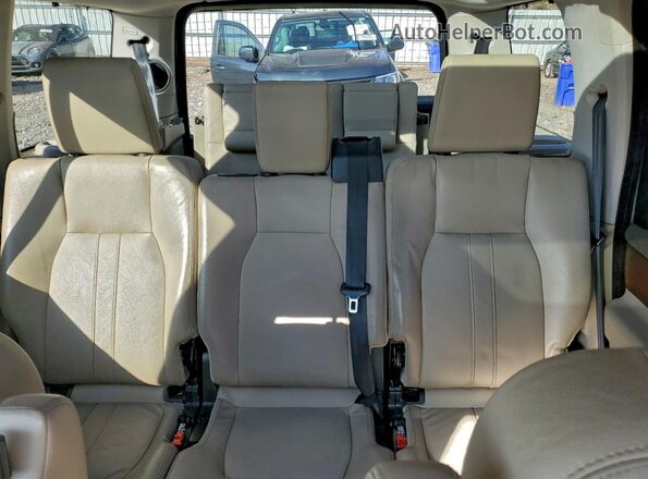 SALAG2V64GA816179 2016 LAND ROVER LR4 Серебряный Вид задних сидений