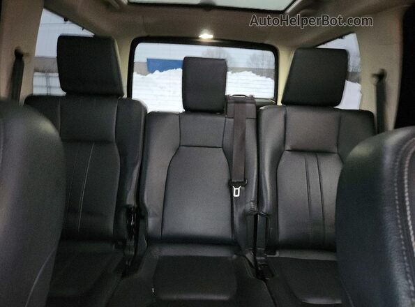 SALAG2V67GA786028 2016 LAND ROVER LR4 Black Widok tylnych siedzeń