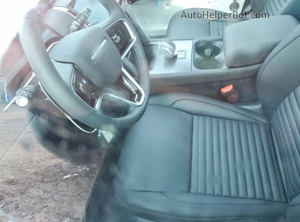 SALCJ2FX6SH362549 2025 LAND ROVER DISCOVERY White Սալոնի դիմացի տեսք