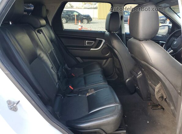 SALCP2BGXHH635814 2017 LAND ROVER DISCOVERY White Vista interior trasera