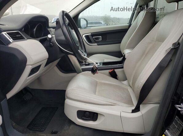 SALCP2BGXHH658171 2017 LAND ROVER DISCOVERY Черный Вид салона спереди