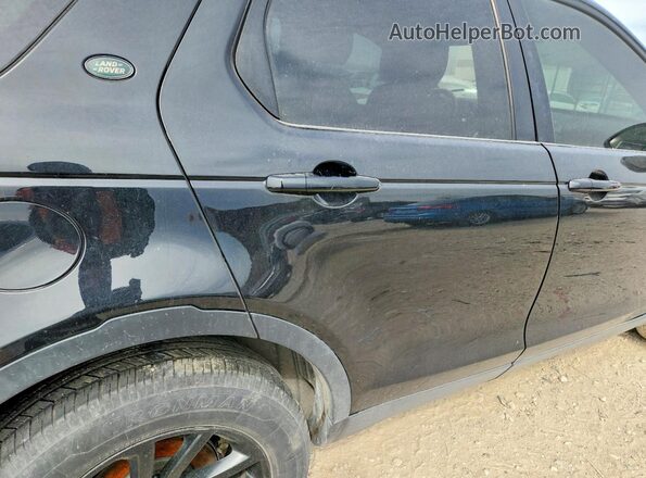 SALCP2BGXHH717445 2017 LAND ROVER DISCOVERY Black Вид задньої частини салону