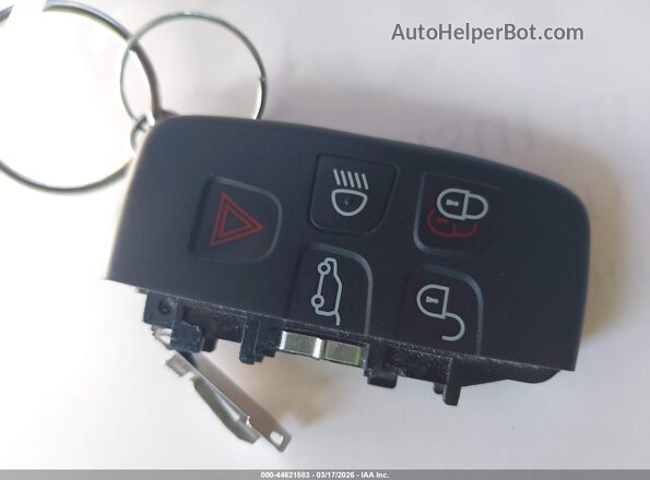 SALCT2BG6HH695584 2017 LAND ROVER DISCOVERY SPORT Серый Вид панели приборов