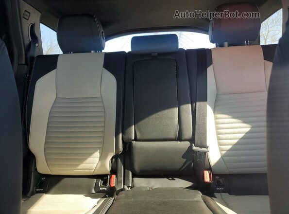 SALCT2FX1NH909581 2022 LAND ROVER DISCOVERY Gray Vista de los asientos traseros