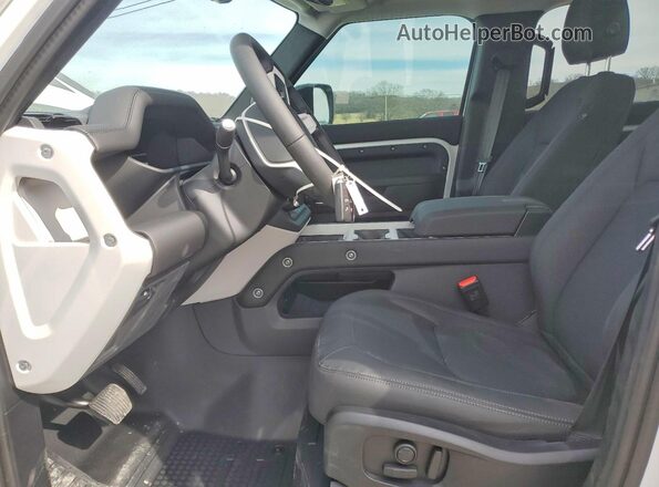 SALEJ7EUXS2474402 2025 LAND ROVER DEFENDER Белый Вид салона спереди