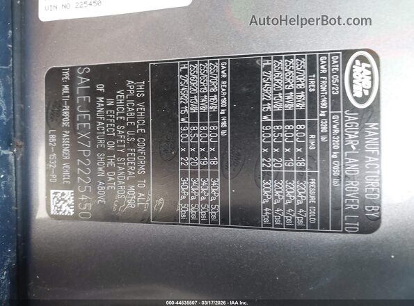 SALEJEEX7P2225450 2023 LAND ROVER DEFENDER Silver Widok komory silnika