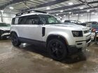 2023 Land Rover Defender 110 Se Silver vin: SALEP7EU3P2136507