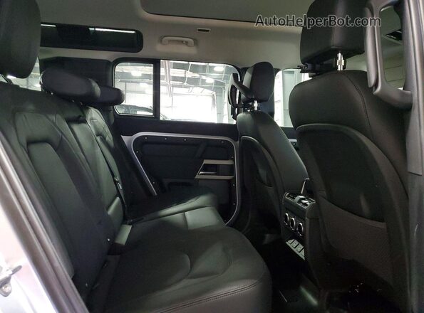 SALEP7EU3P2136507 2023 LAND ROVER DEFENDER Silver Вид задньої частини салону