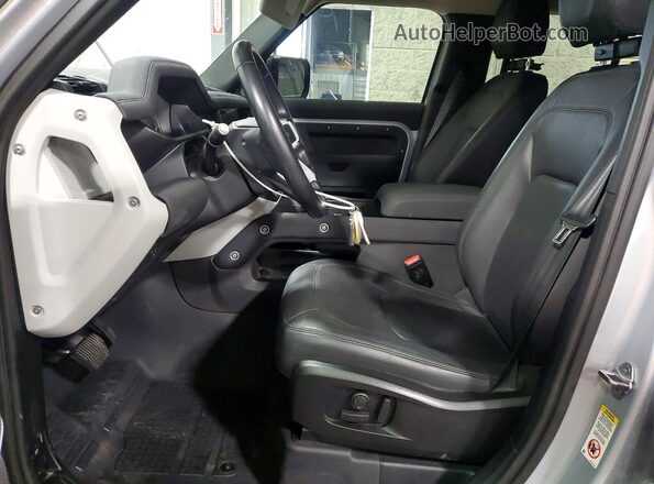 SALEP7EU3P2136507 2023 LAND ROVER DEFENDER Silver Вид салону спереду