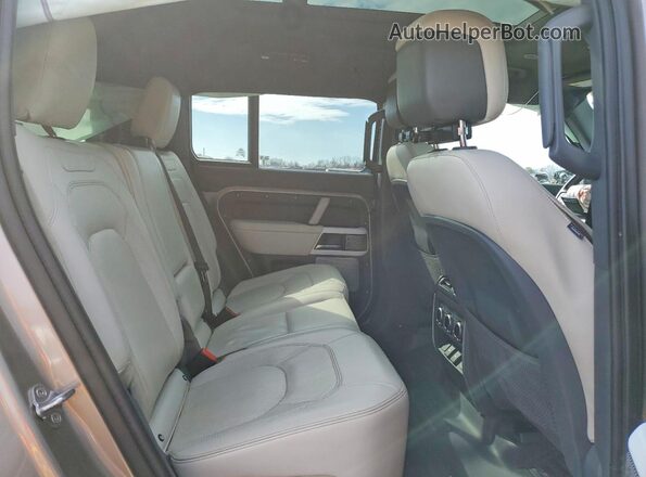SALEPFEU6P2228558 2023 LAND ROVER DEFENDER Silver Vista interior trasera
