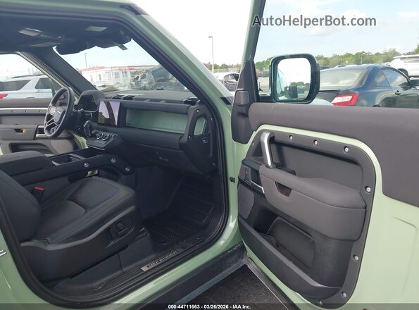 SALEW6EU9P2178127 2023 LAND ROVER DEFENDER Green Widok wnętrza z przodu