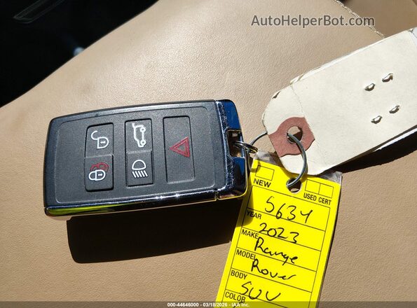 SALKP9FU4PA083223 2023 LAND ROVER RANGE ROVER Green Dashboard view