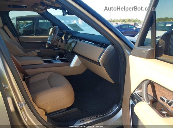 SALKP9FU6SA309402 2025 LAND ROVER RANGE ROVER Gold Front interior view