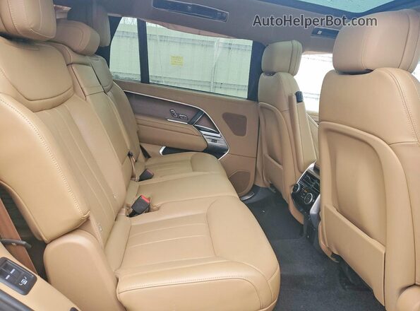 SALKPBFU0SA279644 2025 LAND ROVER RANGE Green Вид задньої частини салону