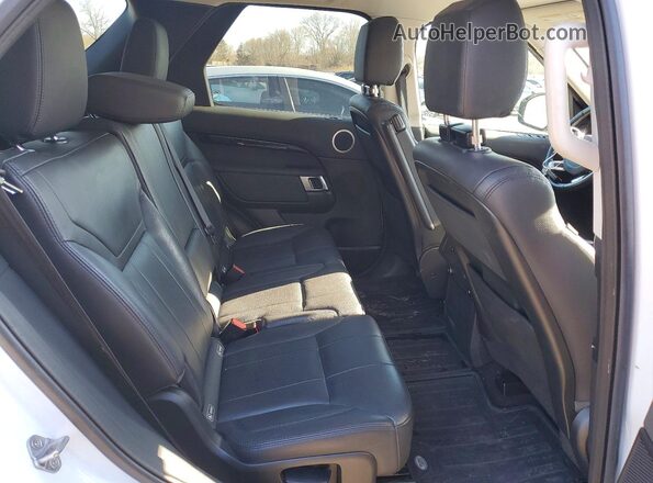 SALRG2RV0JA048633 2018 LAND ROVER DISCOVERY Белый Вид задней части салона