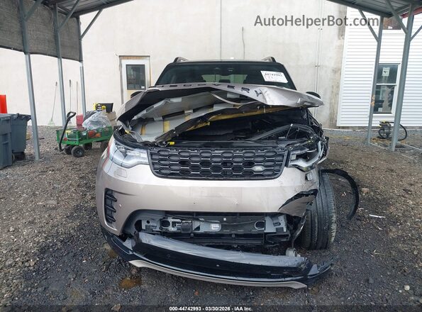 SALRL2EX6R2491992 2024 LAND ROVER DISCOVERY Желто-коричневый Вид щитка приборов
